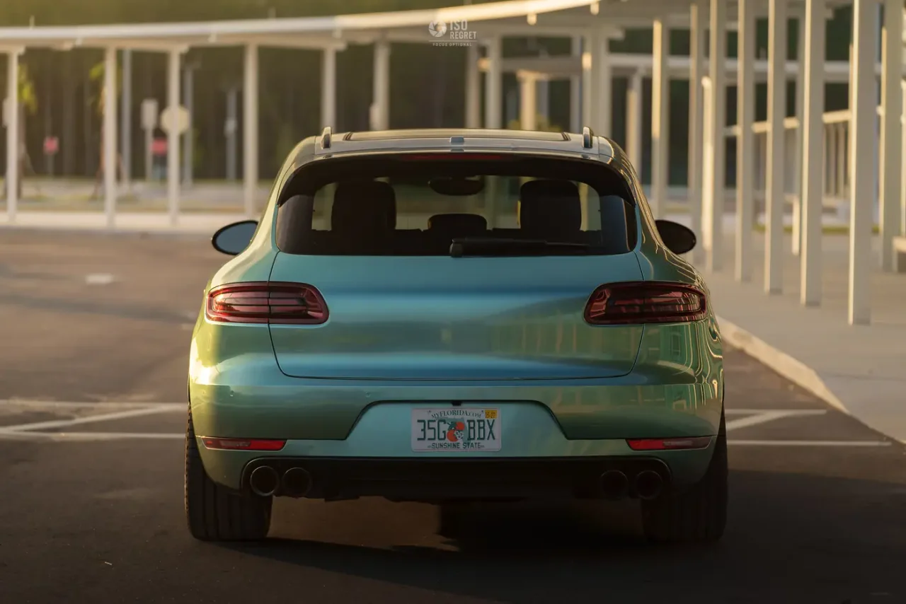 2018 Macan GTS — photo 9