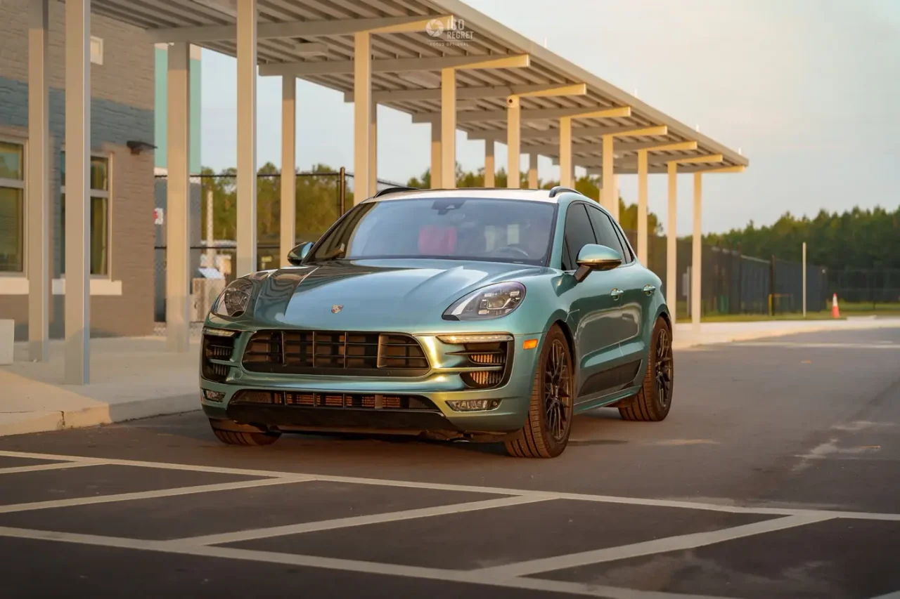 2018 Macan GTS — photo 7