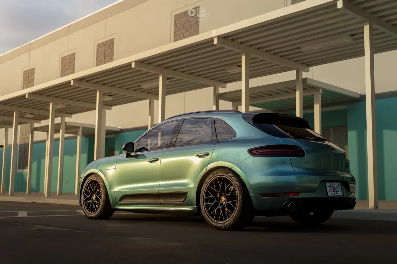 2018 Macan GTS — photo 19