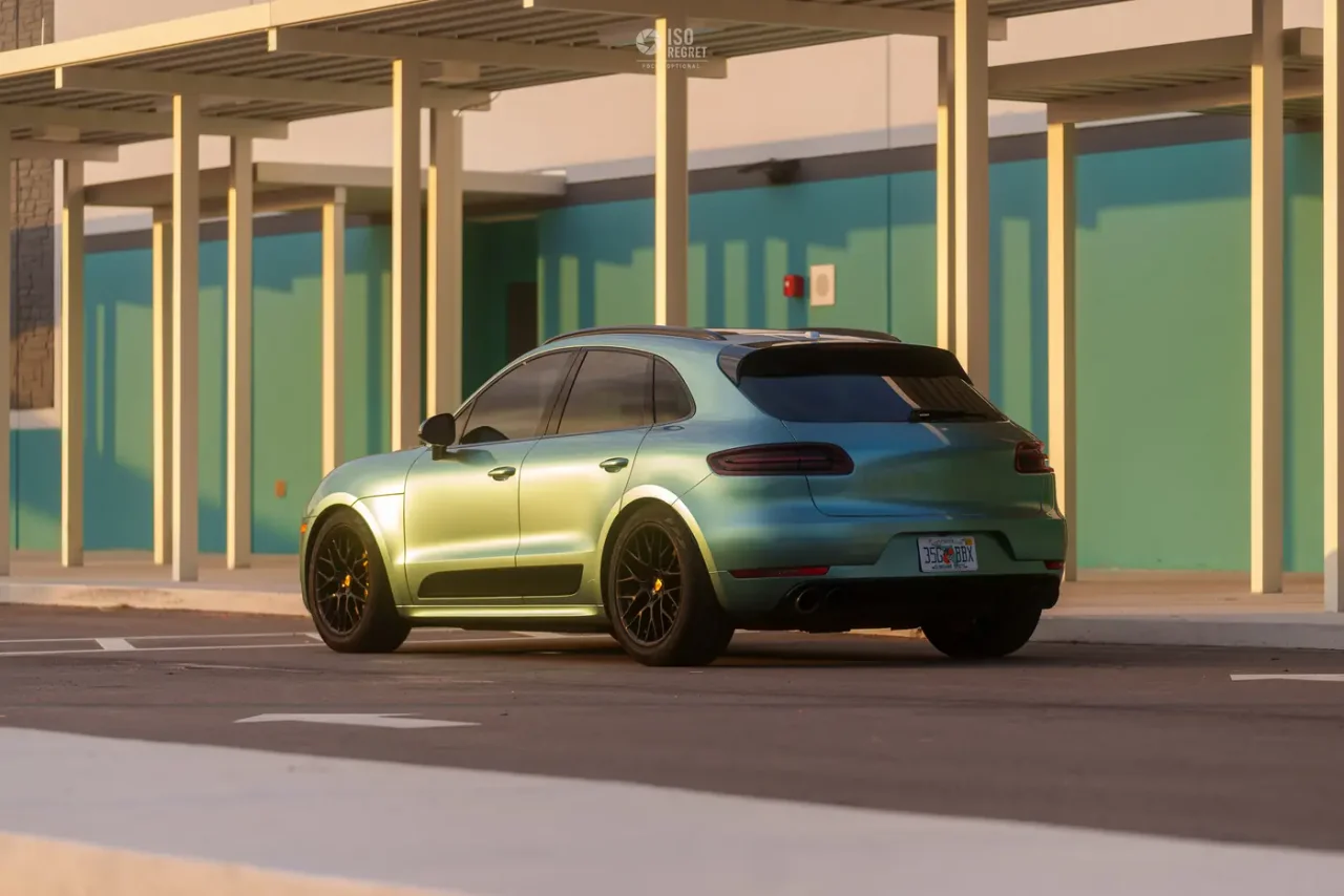 2018 Macan GTS — photo 14